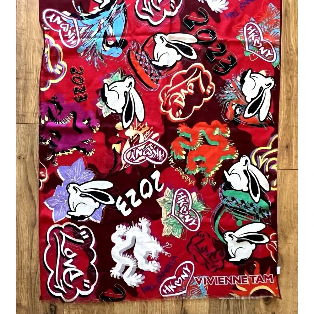 VIVIENNE TAM Year of the Rabbit Hong Kong X NYC 2023 Limited New Years Eve Scarf